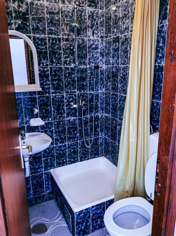 Peaceful, Cosy Tivat Guesthouse Екстериор снимка