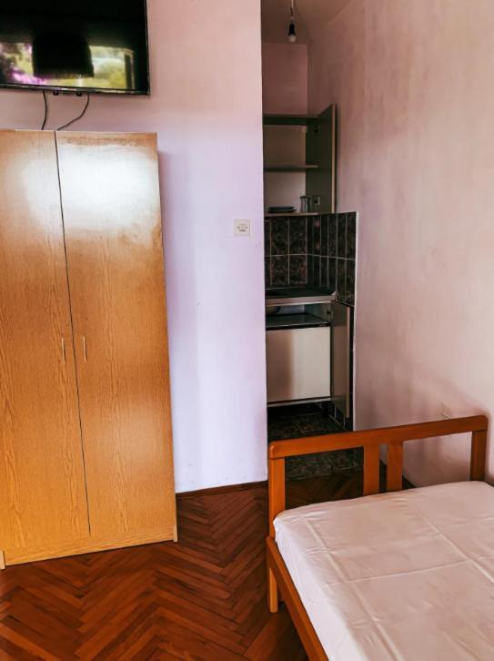 Peaceful, Cosy Tivat Guesthouse Екстериор снимка